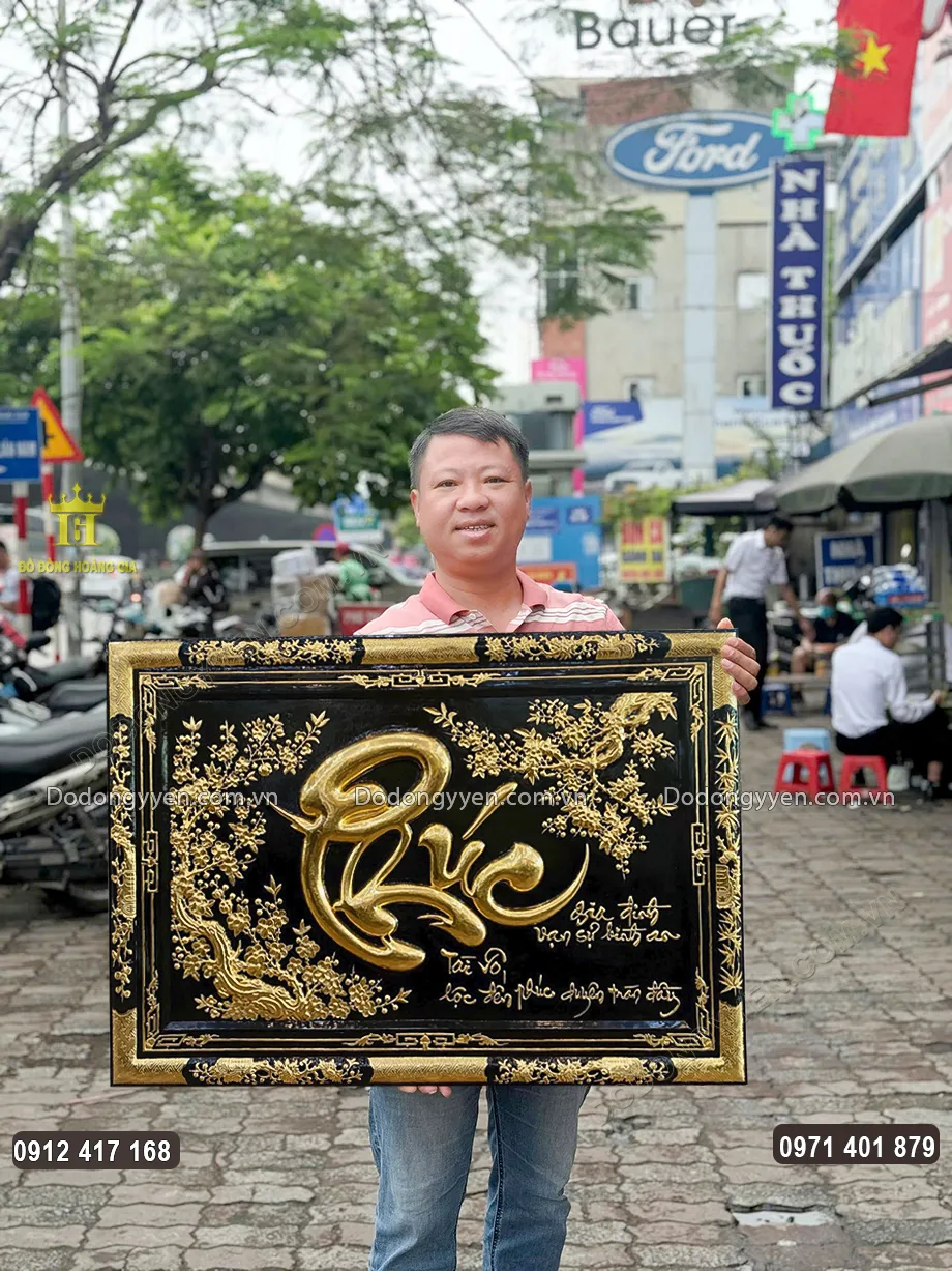 Khung tranh liền đồng v&agrave;ng chắc chắn